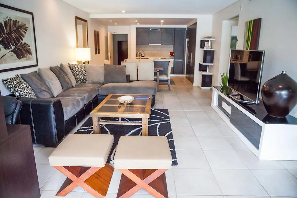 131 Temple Luxury Swimout Apt Craiglie 0*,